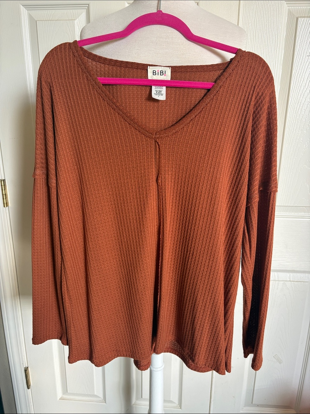BiBi Rust Waffle-Knit V-Neck Long Sleeve Top